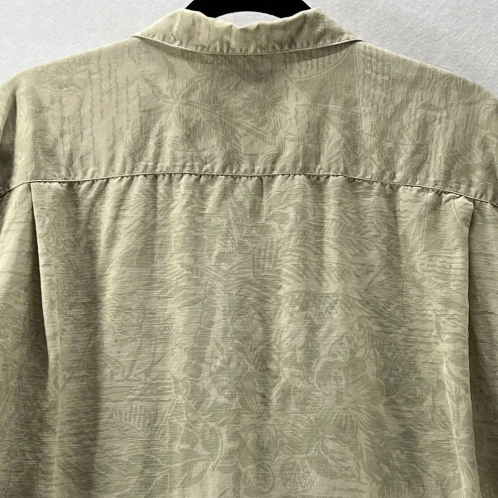 Tommy Bahama Hawaiian Shirt Mens Size Large Floral Jacquard Textured Silk Beige - Picture 5 of 10